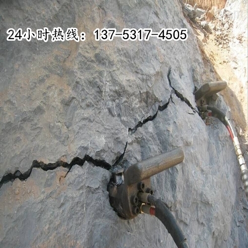 基坑岩石拆除致裂棒江门露天开采设备使用步骤