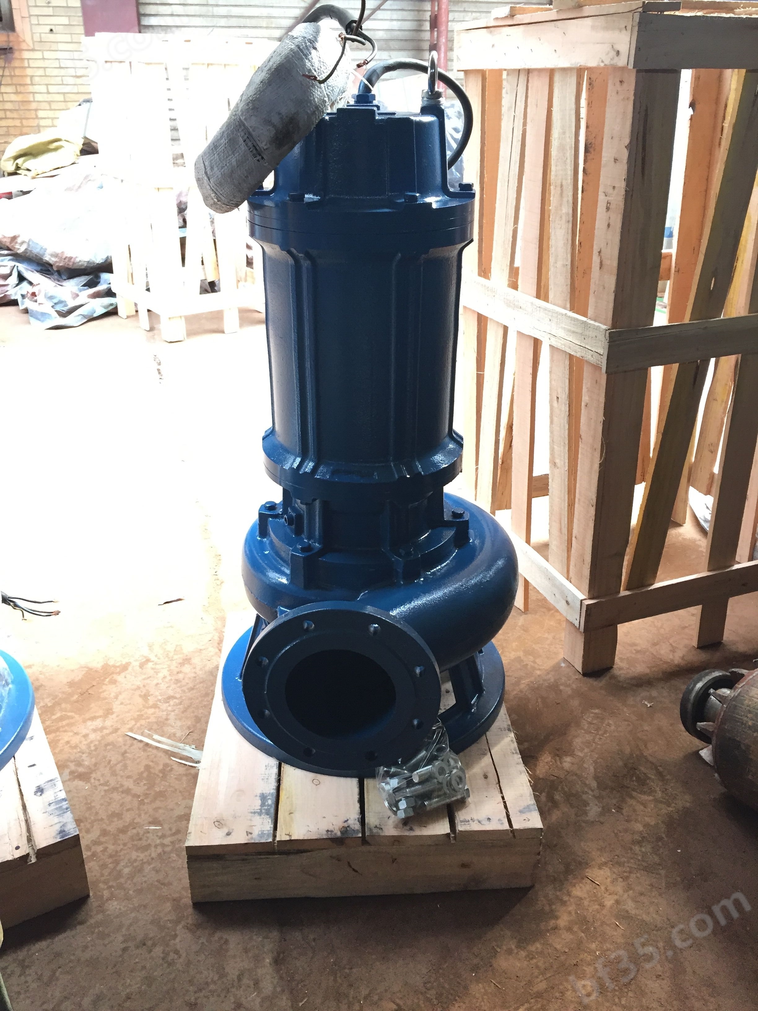 淤泥水泵潜水排污电泵无堵塞立式XWQ切割泵